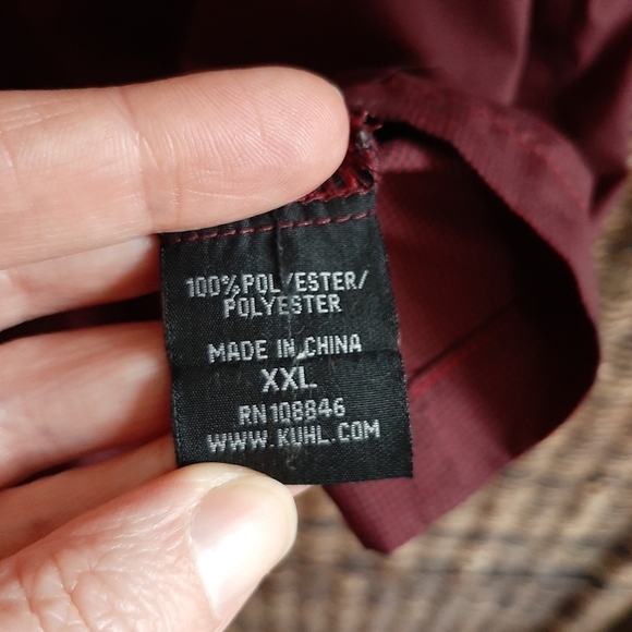 Kuhl Shirt Men's XXL Maroon Eluxur Button Up Gorpcore Camping Hiking Performance - Picture 5 of 6